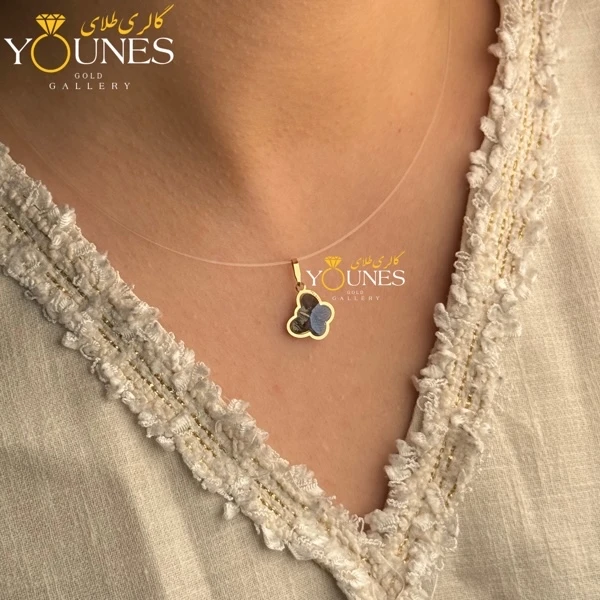 آویز طلا سواروسکی پروانه ای سیاه دودی